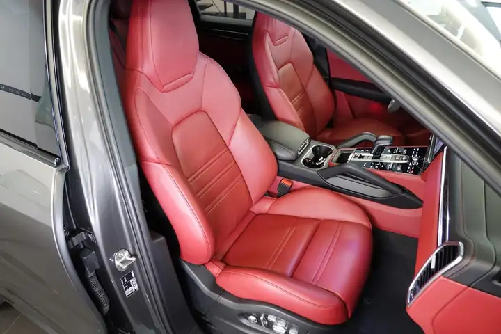 Porsche Cayenne 2019, foto 34