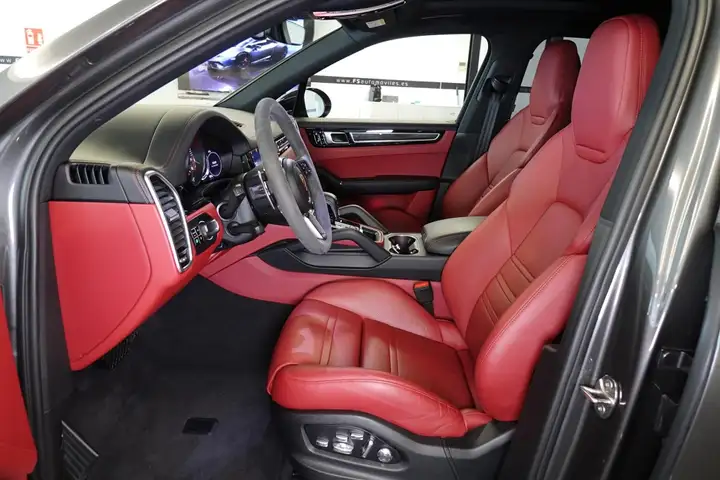 Porsche Cayenne 2019, foto 12