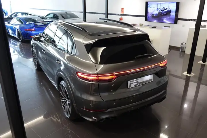 Porsche Cayenne 2019, foto 46