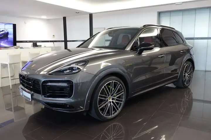 Porsche Cayenne 2019, foto 3