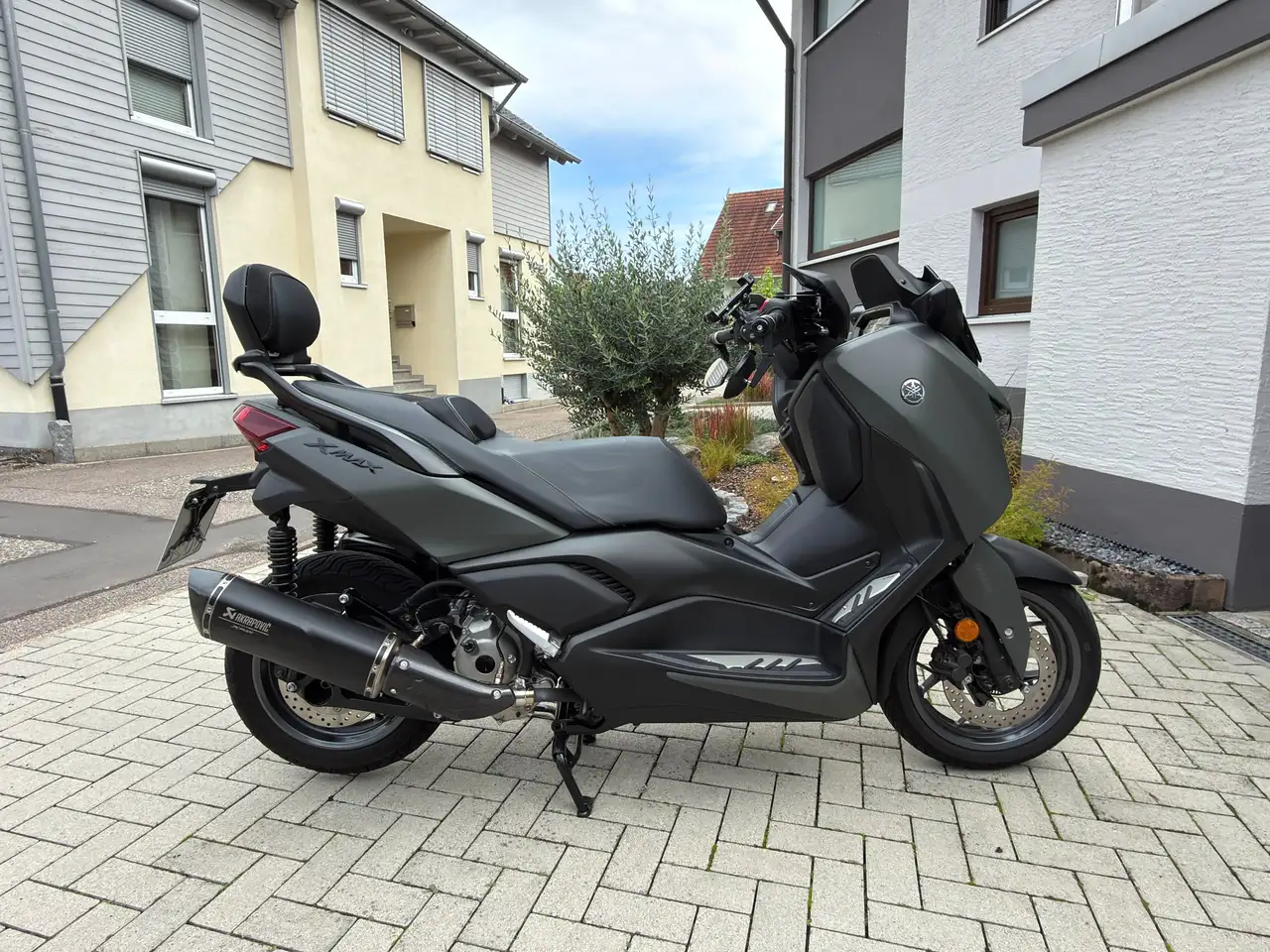 Yamaha X-Max 300