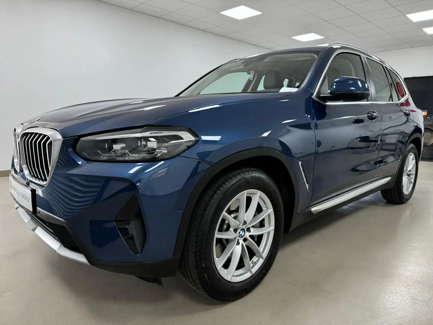 BMW X3 xDrive 30 d*PDC*RFK*TEMP*NAVI*AC*STZBLF*LMF* Blau - 1