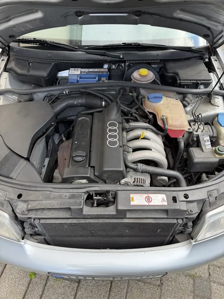 Audi A4 1.6, foto 5