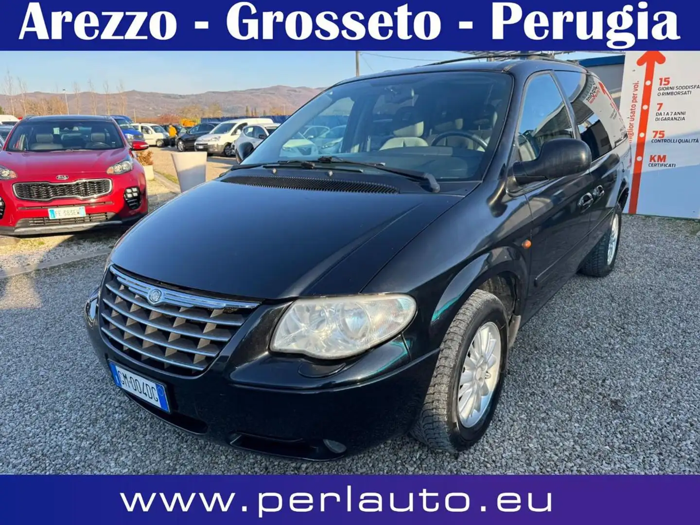 Chrysler Voyager 2.5 CRD cat LX 7 POSTI Nero - 1