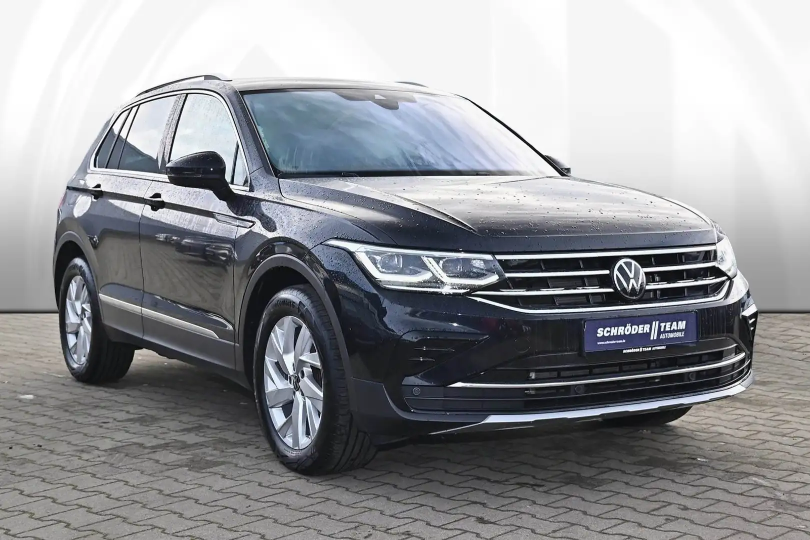 Volkswagen Tiguan 2.0 TDI DSG Elegance Schwarz - 2