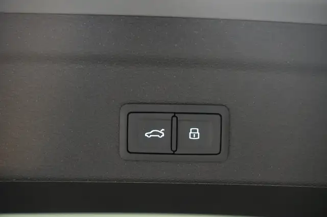 Audi RS Q3 Sportback 2.5 TFSI quattro LED AHK Ansicht 26