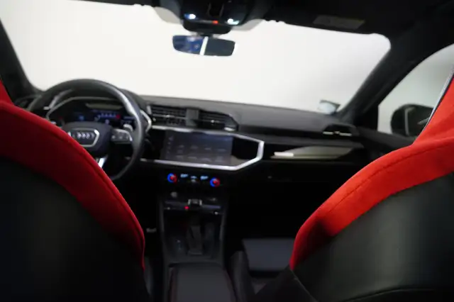Audi RS Q3 Sportback 2.5 TFSI quattro LED AHK Ansicht 23