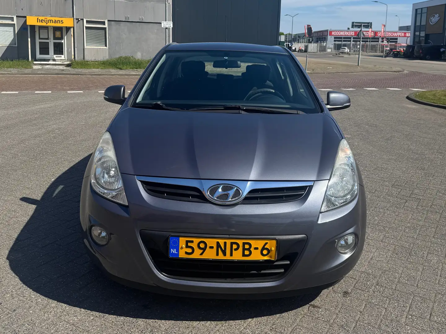 Hyundai i20 1.2i i-Motion Grijs - 2