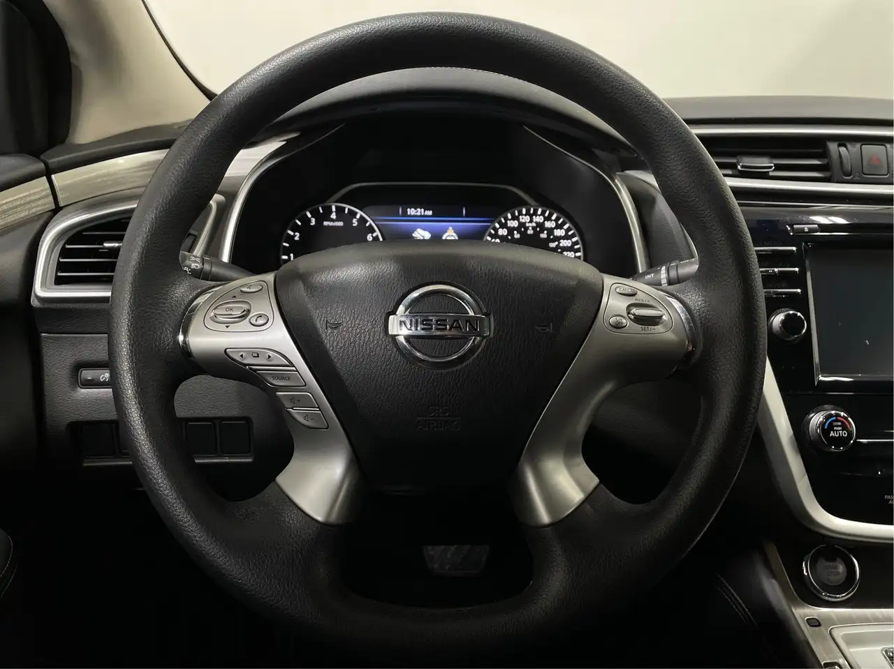 Nissan Murano снимка Nissan Murano