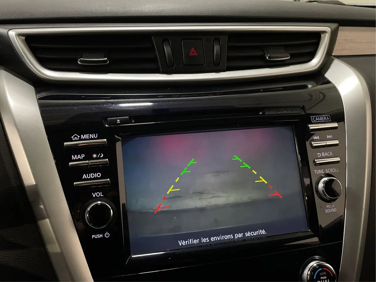 Nissan Murano снимка Nissan Murano