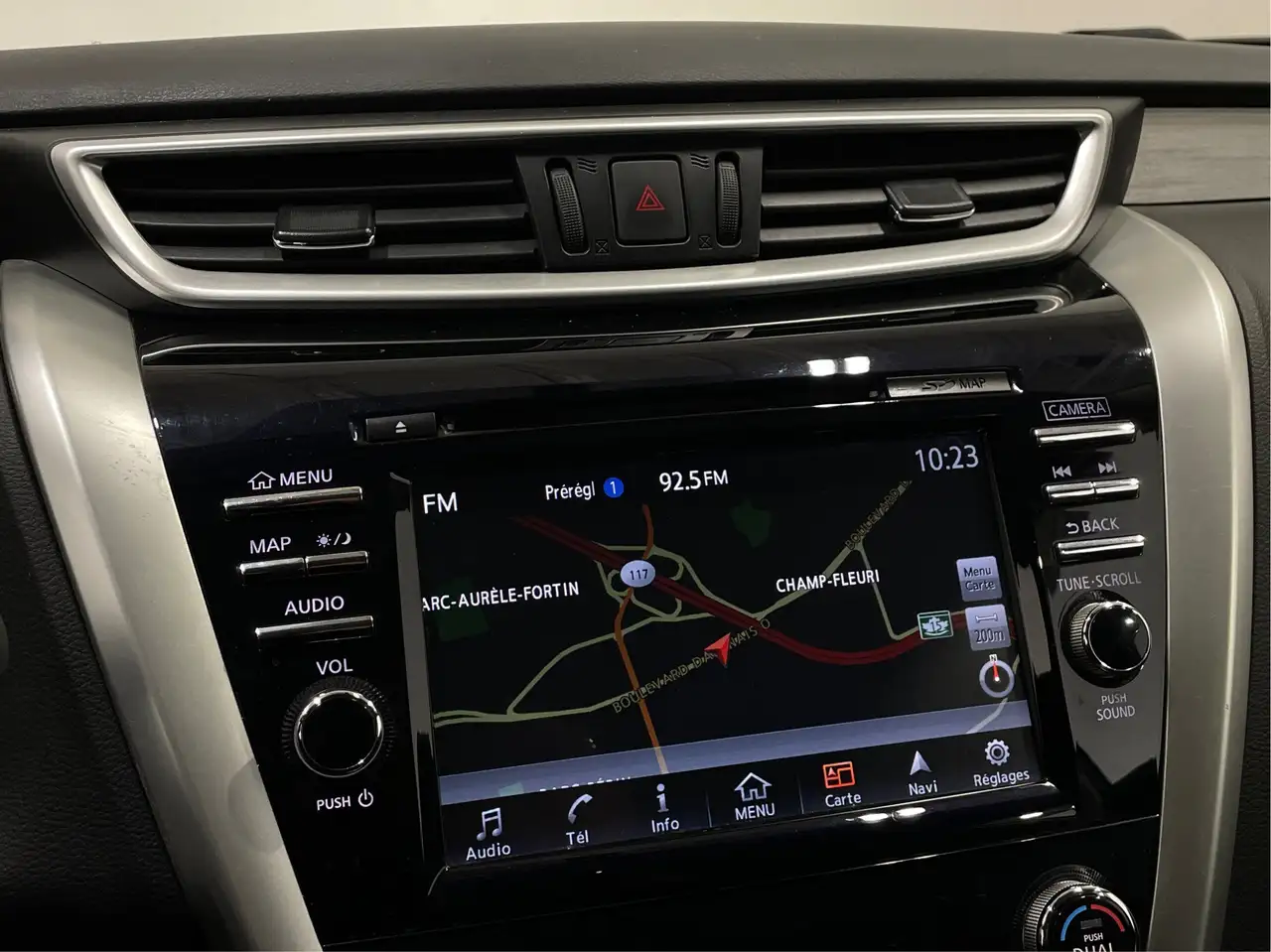 Nissan Murano снимка Nissan Murano