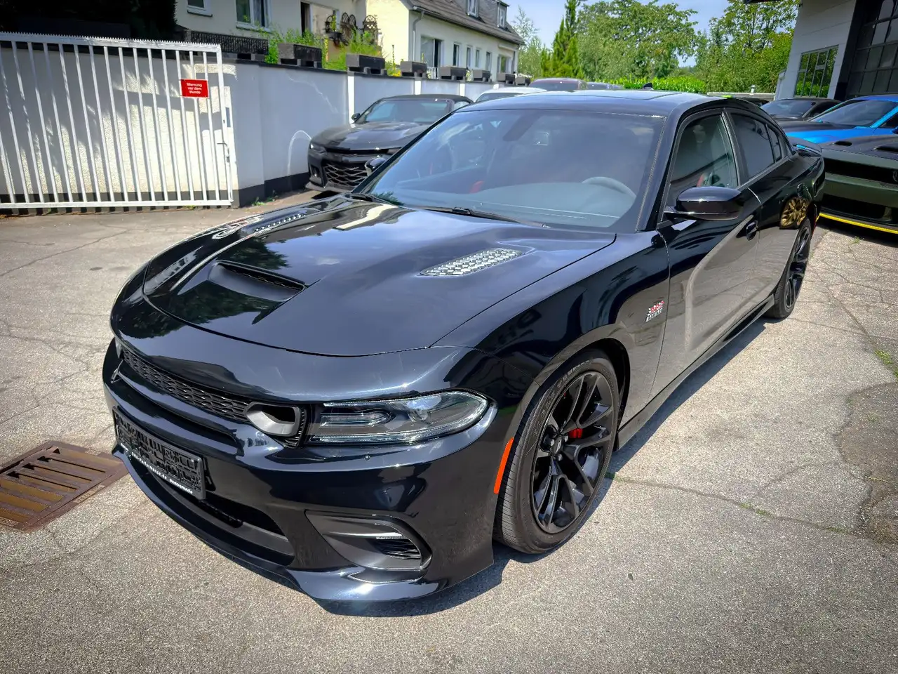 Dodge Charger 2022 — фото 7