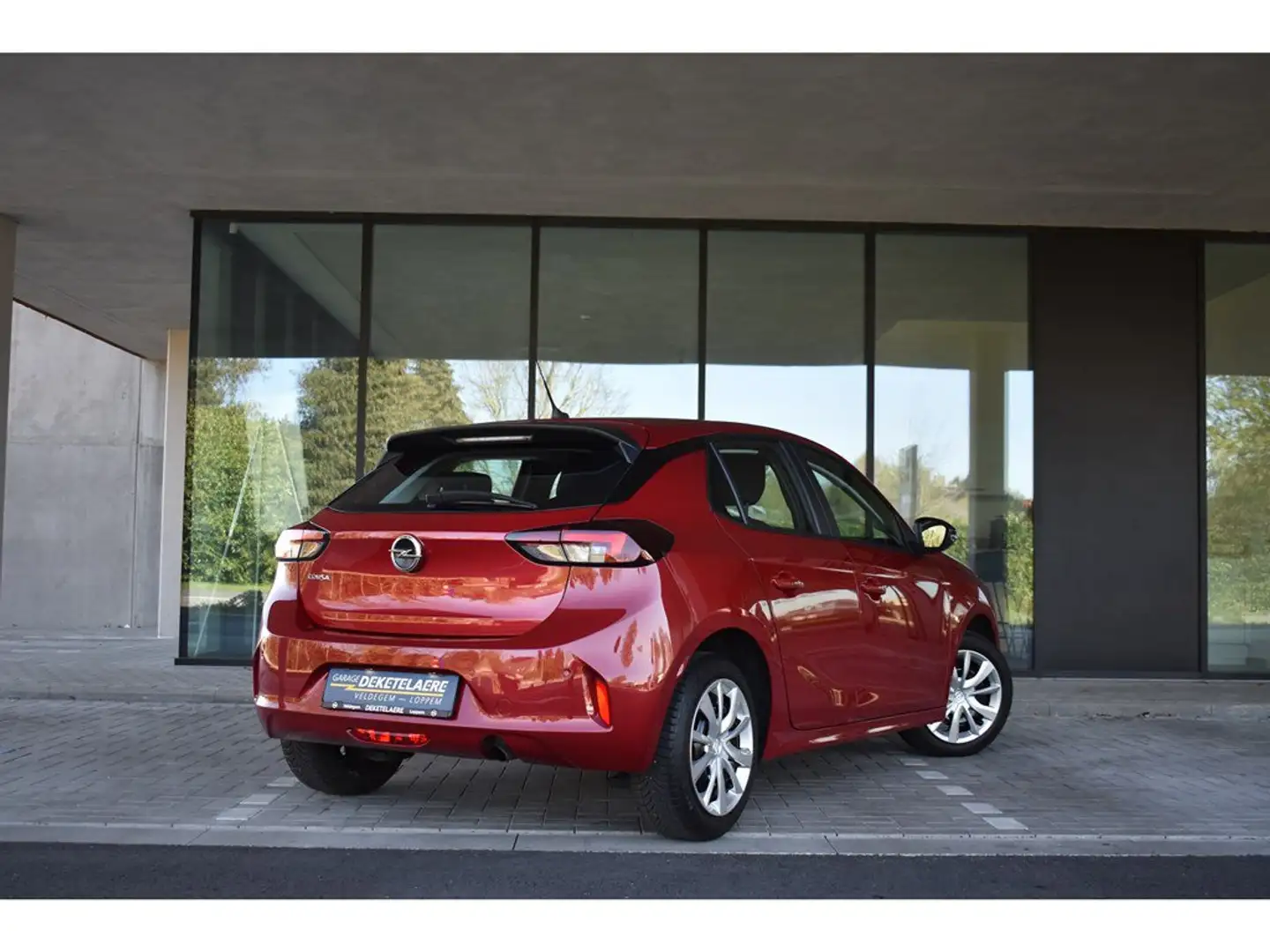 Opel Corsa 1.2 S/S Edition *Parkeersensoren*Verwarmde Zetels - 2