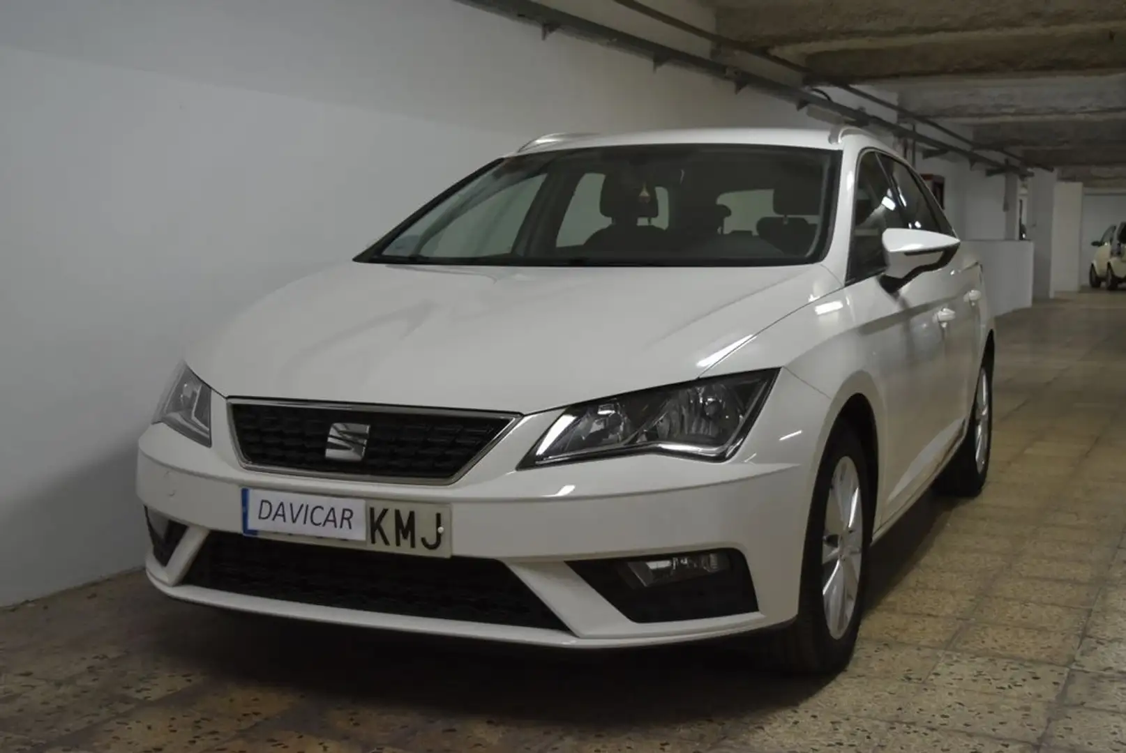 SEAT Leon STILE 1.6 TDI Blanco - 1