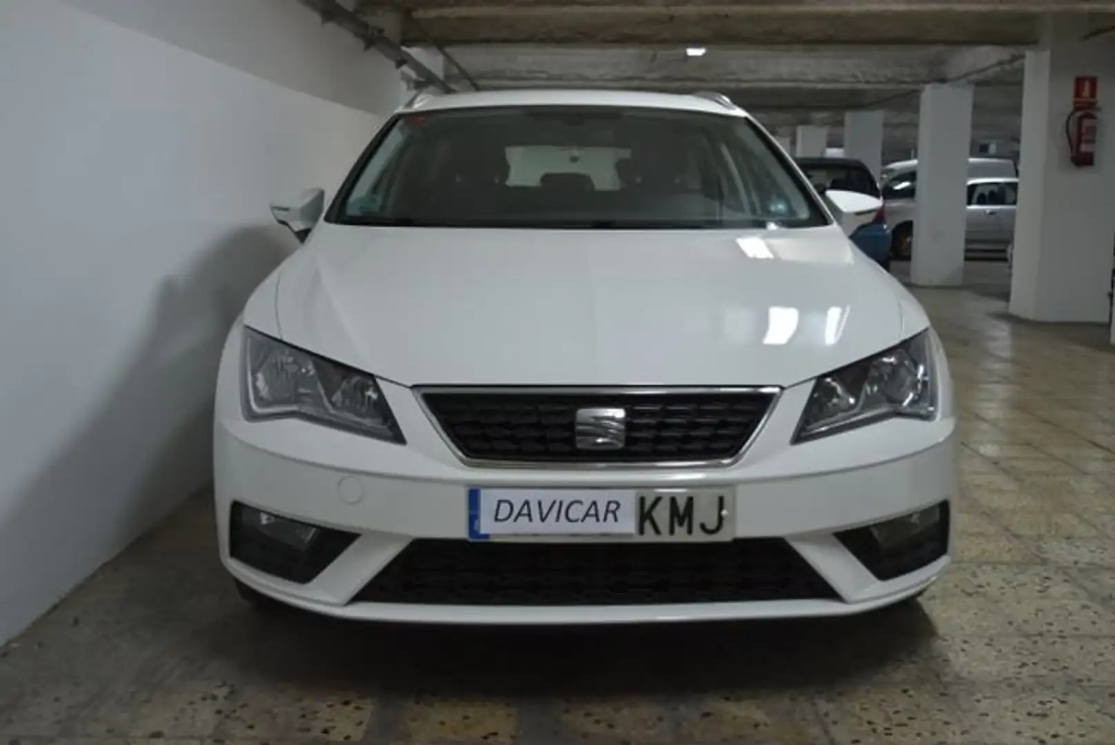 SEAT Leon STILE 1.6 TDI Blanco - 2