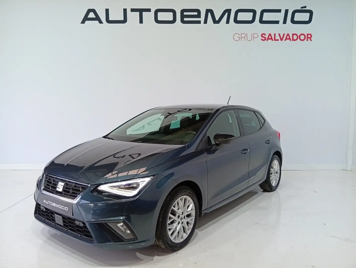 SEAT Ibiza 1.0 TSI S&S FR Salta 115 Gris - 1