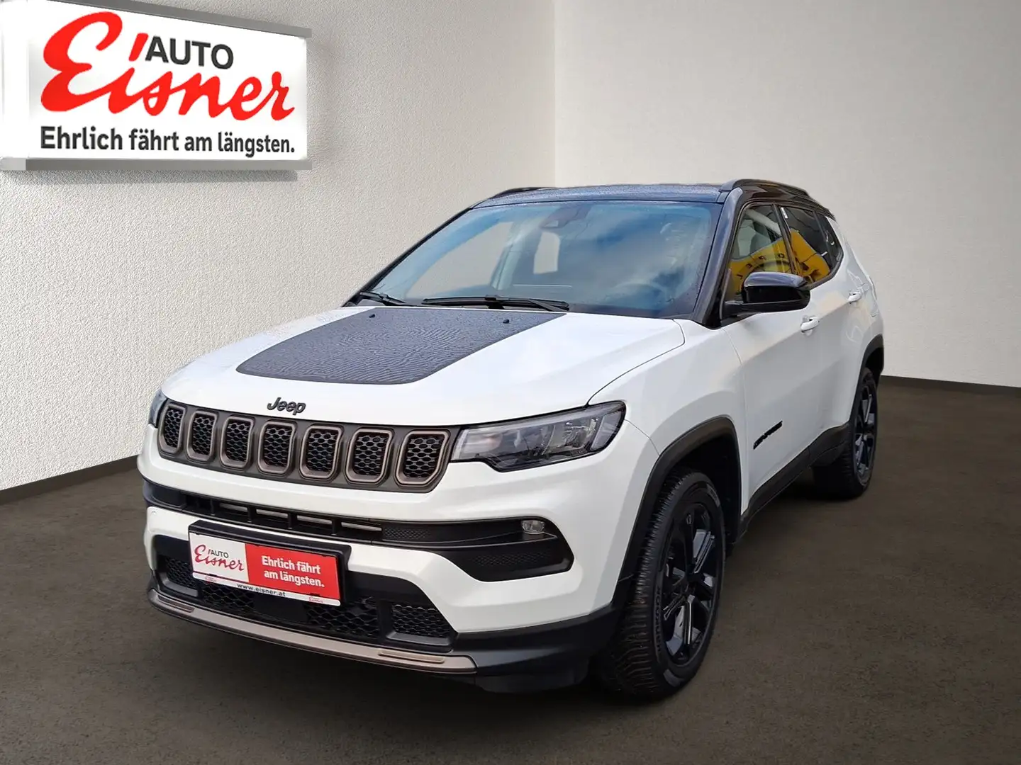 Jeep Compass 1.3 PHEV UPLAND AT Schwarz - 2
