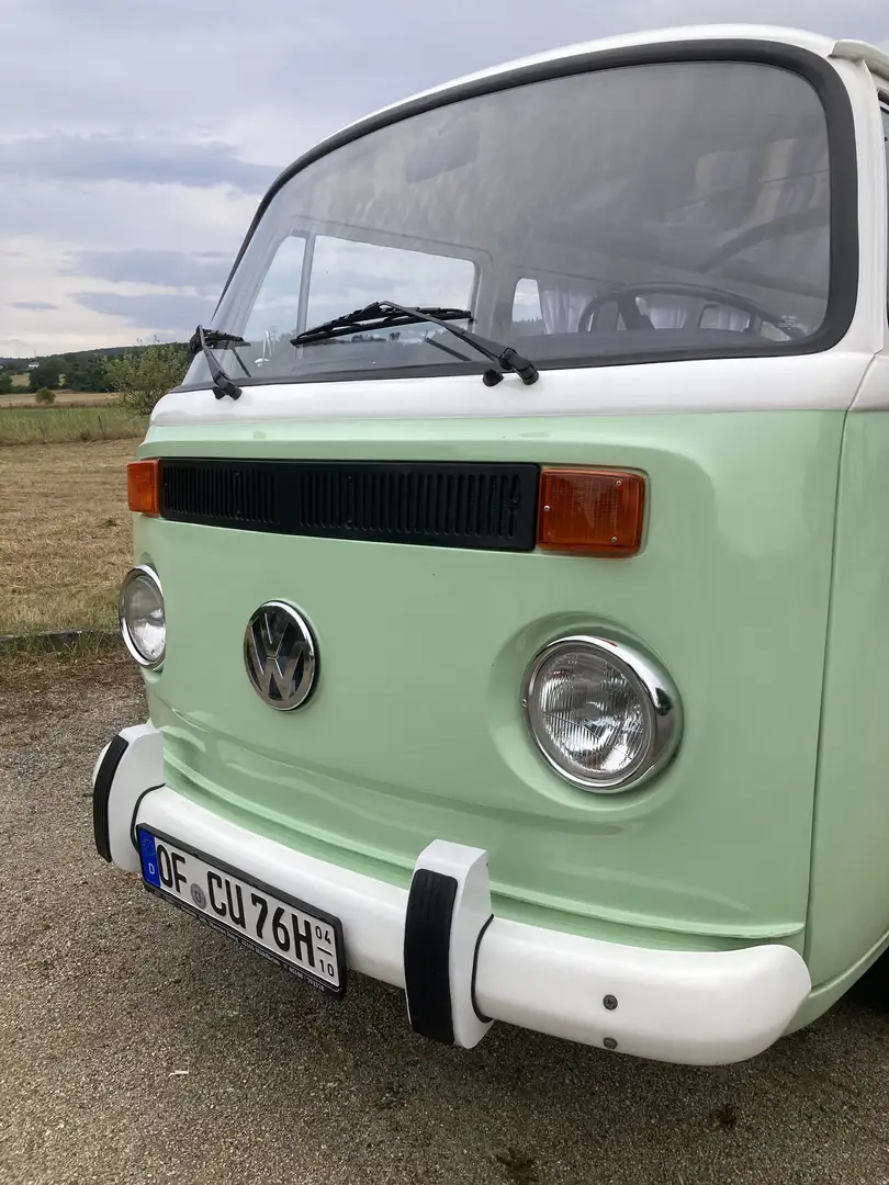 Volkswagen Bus VW T2 sehr guter Zustand Зелений - 2