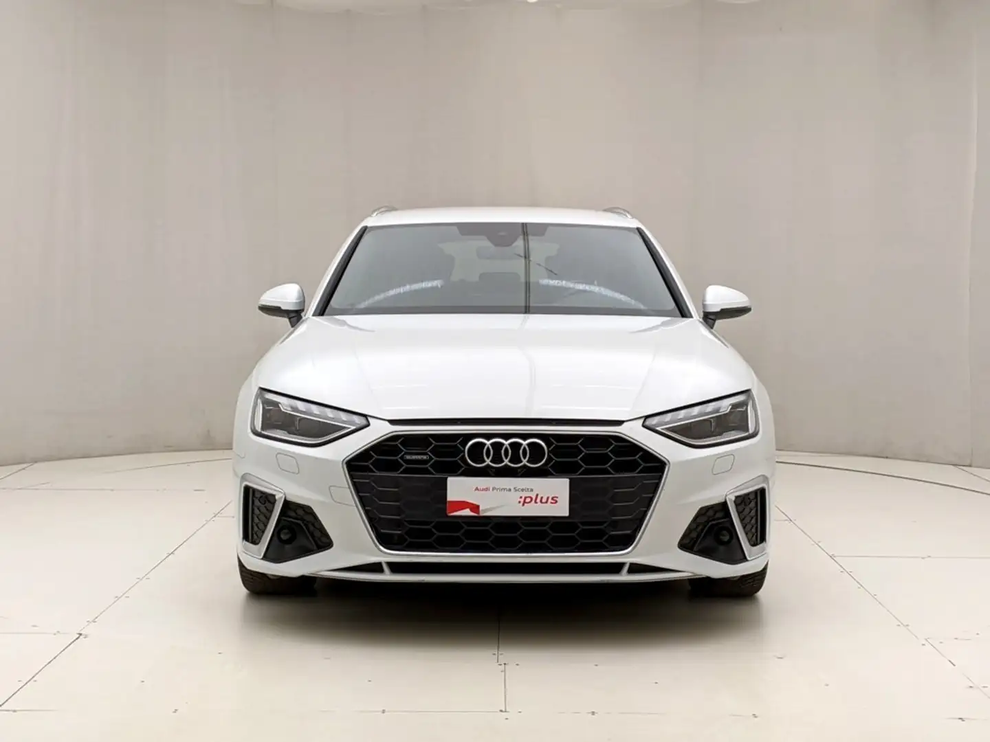 Audi A4 40 TDI quattro S tronic Bianco - 2
