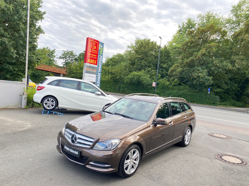 Mercedes-Benz C 180 C 180 T BlueEFFICIENCY Elegance 7G-TRONIC AHK STANDHEIZUNG SCHIEBEDACH XENON NAVI KAMERA