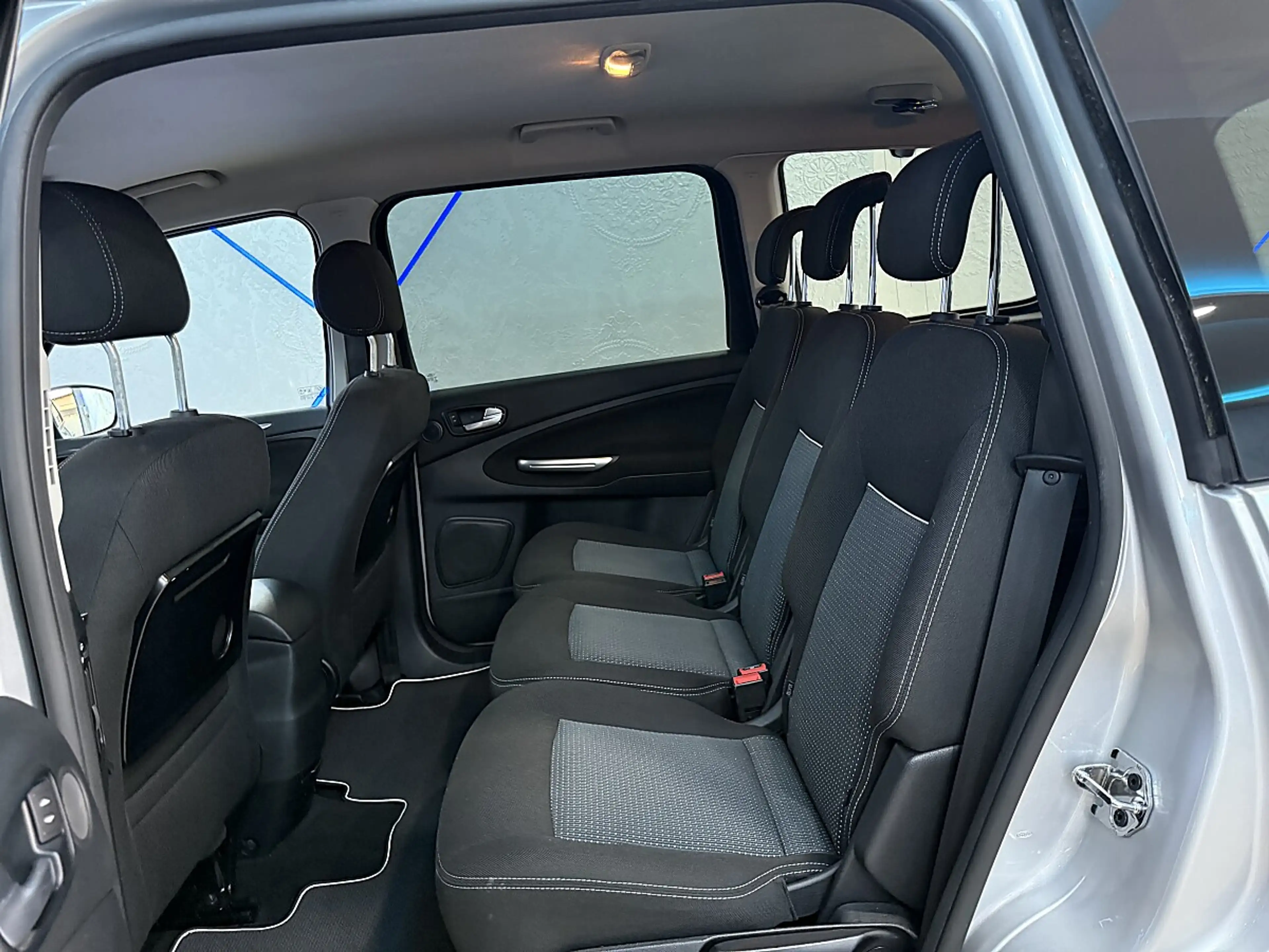 Ford Galaxy Business Plus 2,0 TDCi*XENON*NAVI*TOTWINKEL*SPU... — photo 12