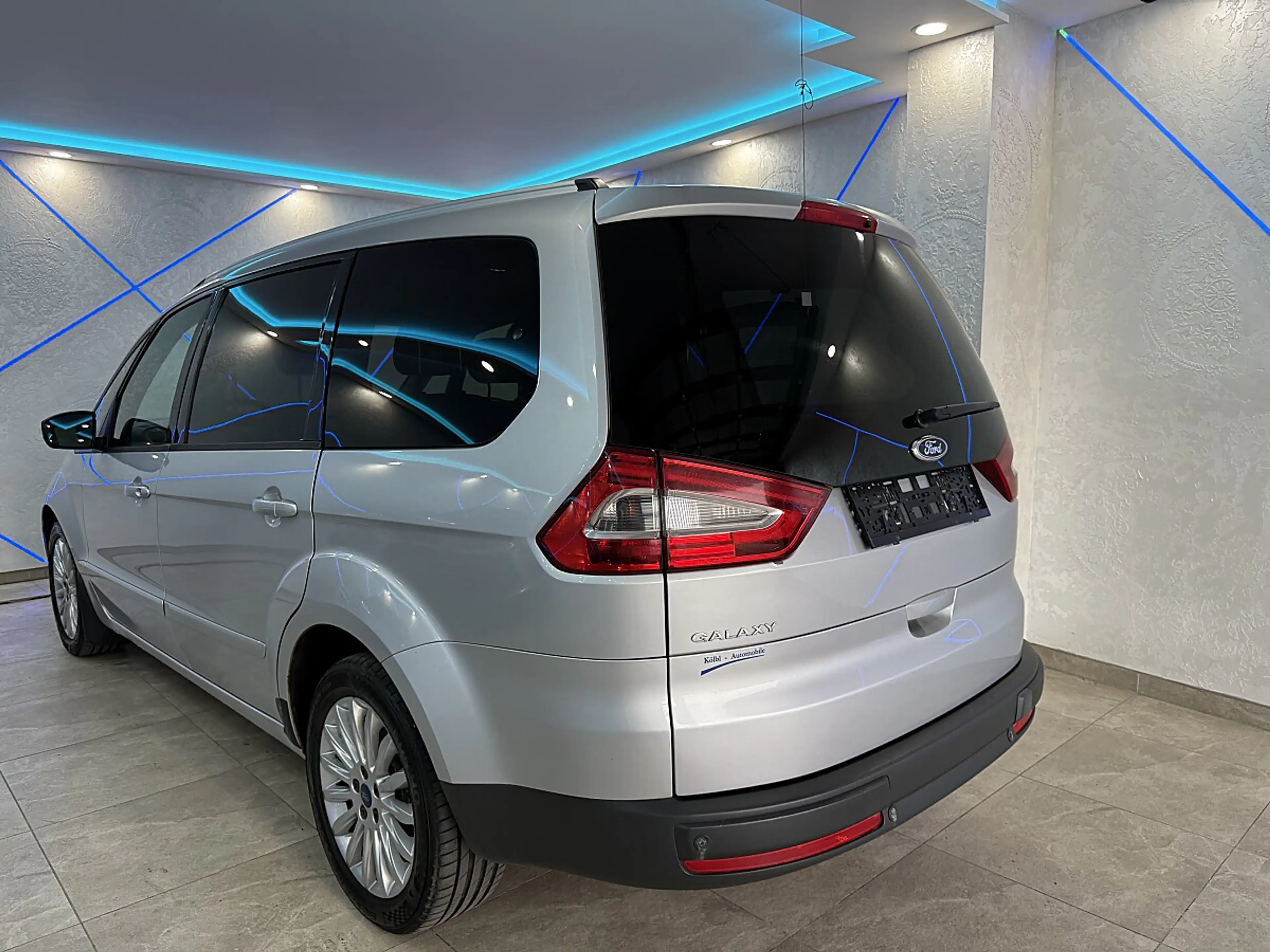 Ford Galaxy Business Plus 2,0 TDCi*XENON*NAVI*TOTWINKEL*SPU... — photo 4
