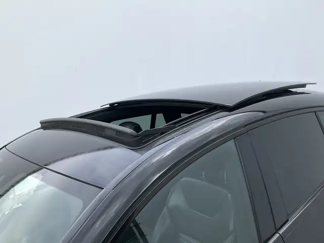 Mercedes-Benz Gle Class view 4