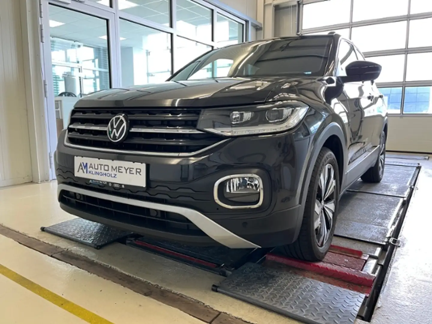 Volkswagen T-Cross ACTIVE 1.0 TSI LED Navi Rückfahrkamera Grau - 2