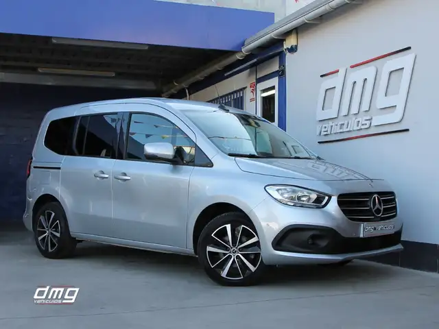 Mercedes-Benz T-Class 180d 7G-DCT