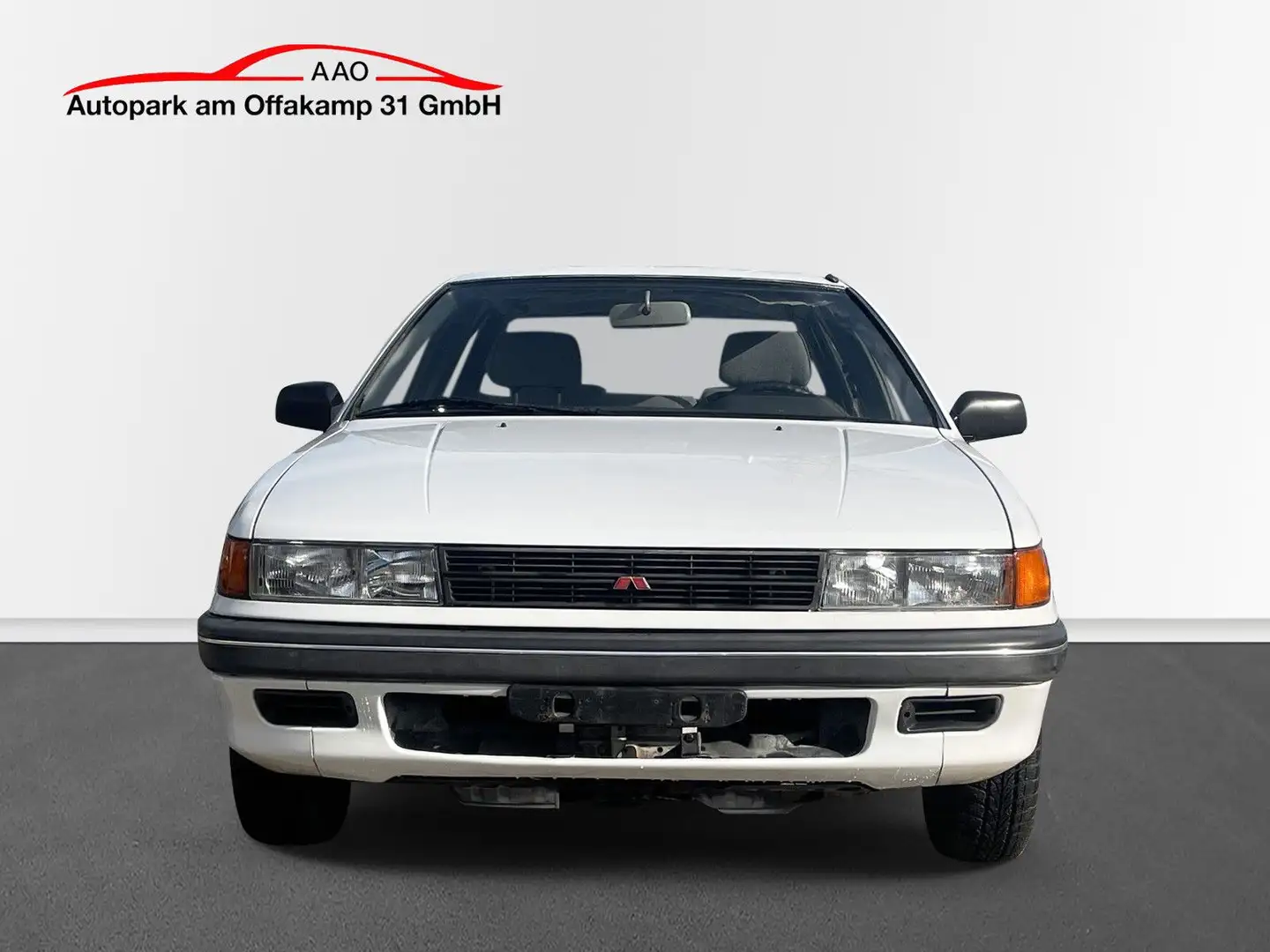 Mitsubishi Lancer 1500 GLXi *Radio* elekt. Seitenspiegel White - 2