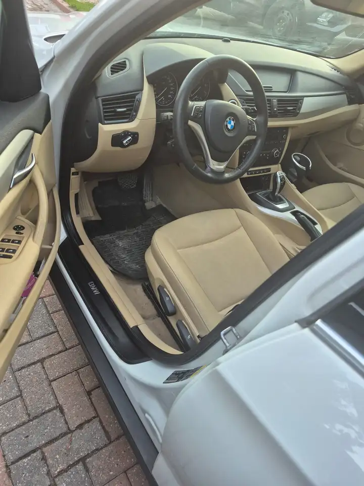 BMW X1 снимка BMW X1