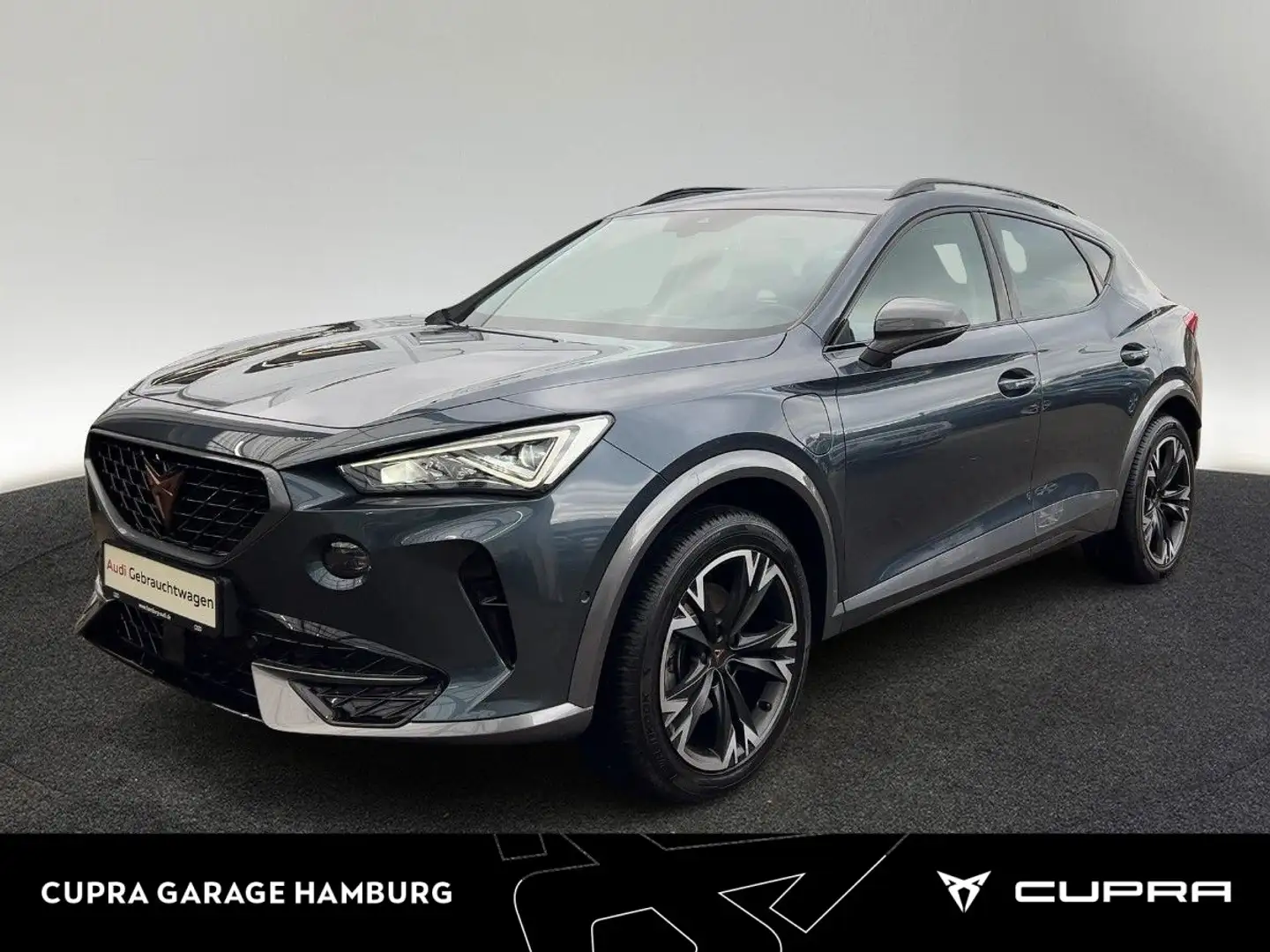 CUPRA Formentor 1.4 e-Hybrid 150kW DSG AHK Navi Grau - 1