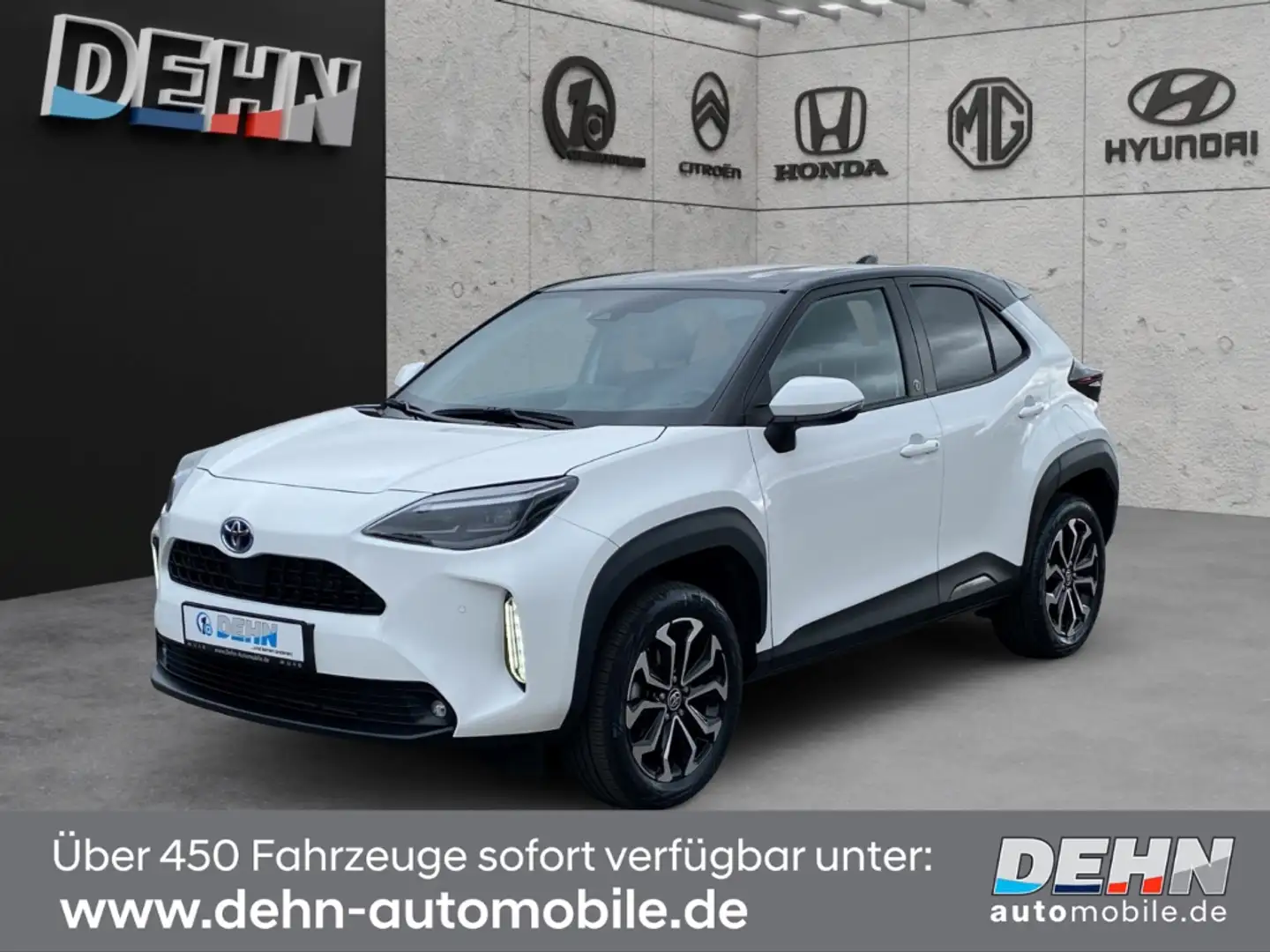 Toyota Yaris Cross 1.5 VVT-iE Hybrid Team D Matrix LRHZ 3 Weiß - 2