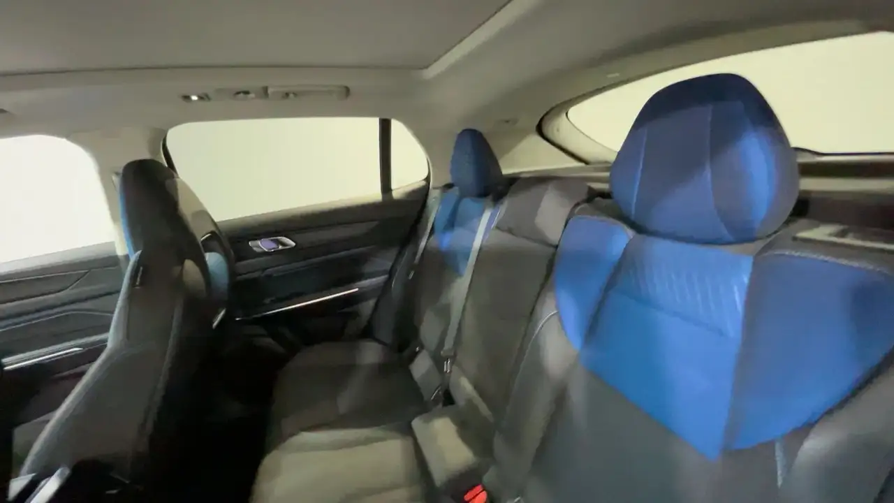 Lynk & Co 01 1.5 td phev auto, миниатюра 17