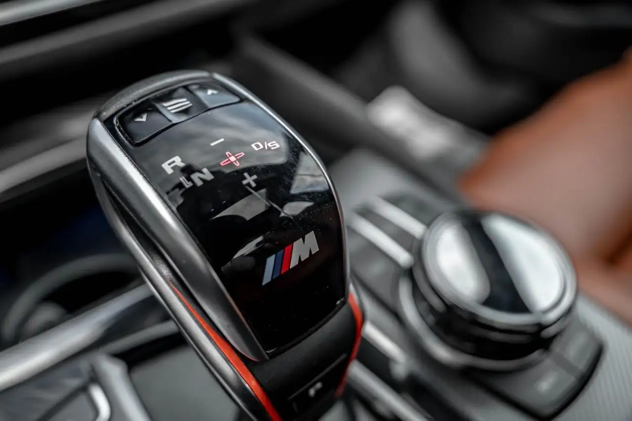 BMW M5 снимка BMW M5