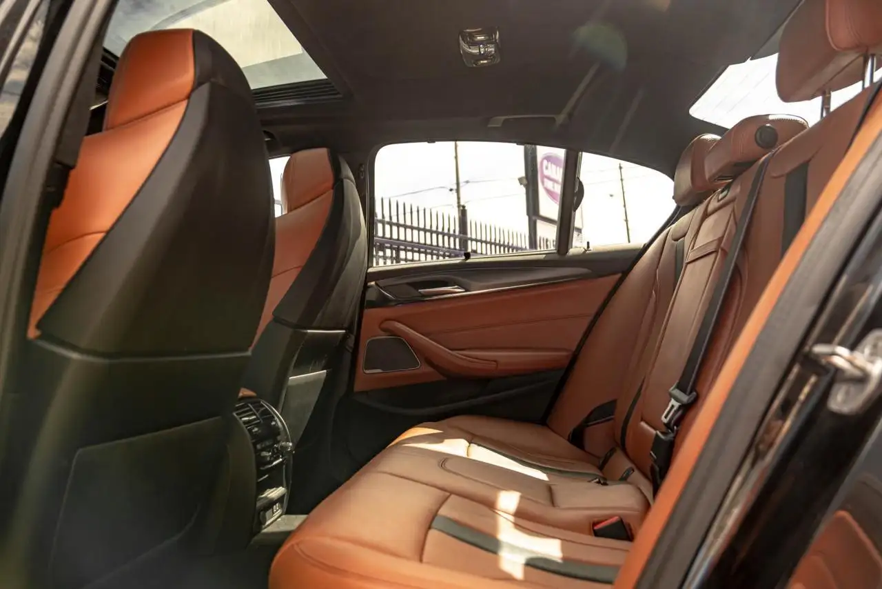 BMW M5 снимка BMW M5