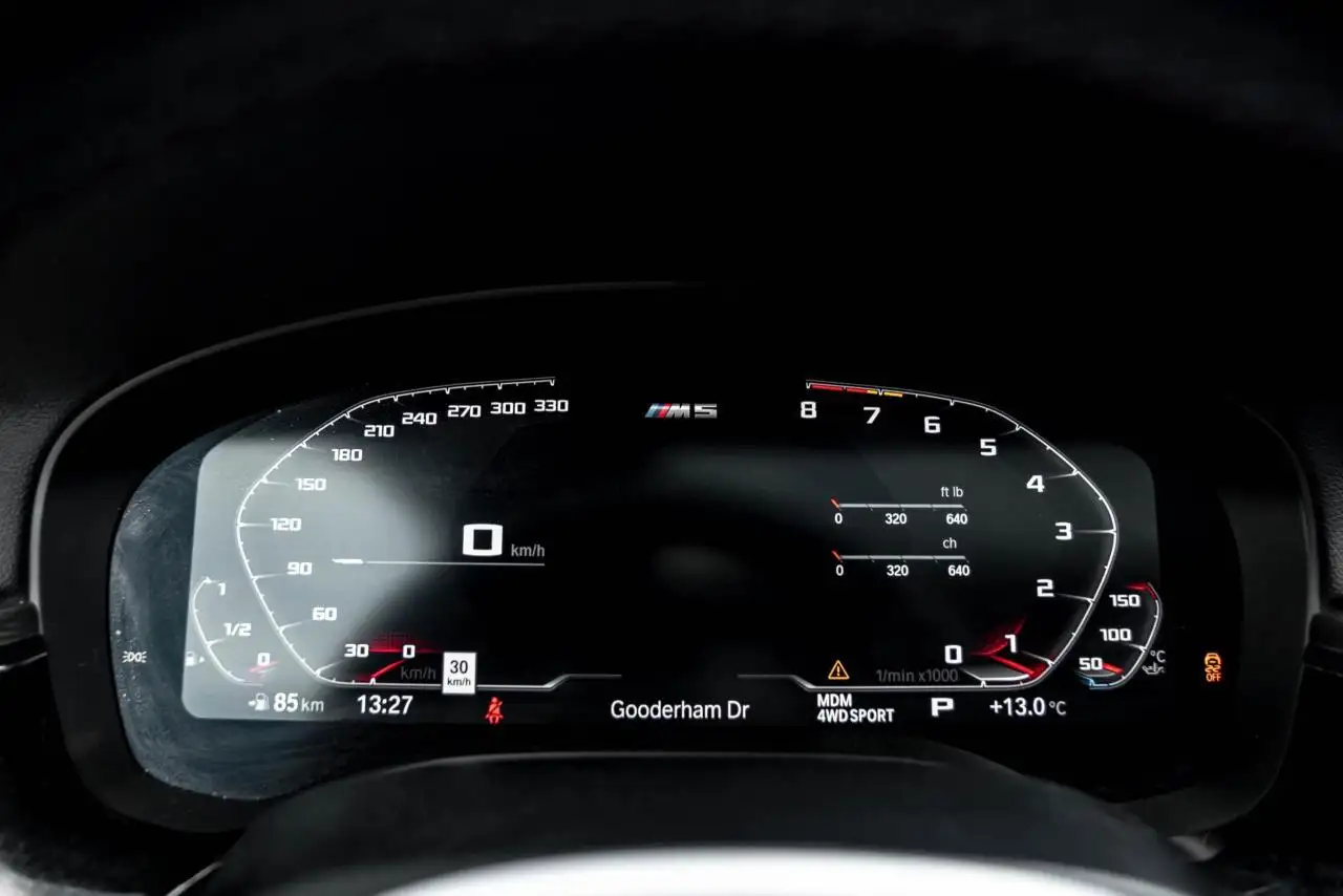 BMW M5 снимка BMW M5