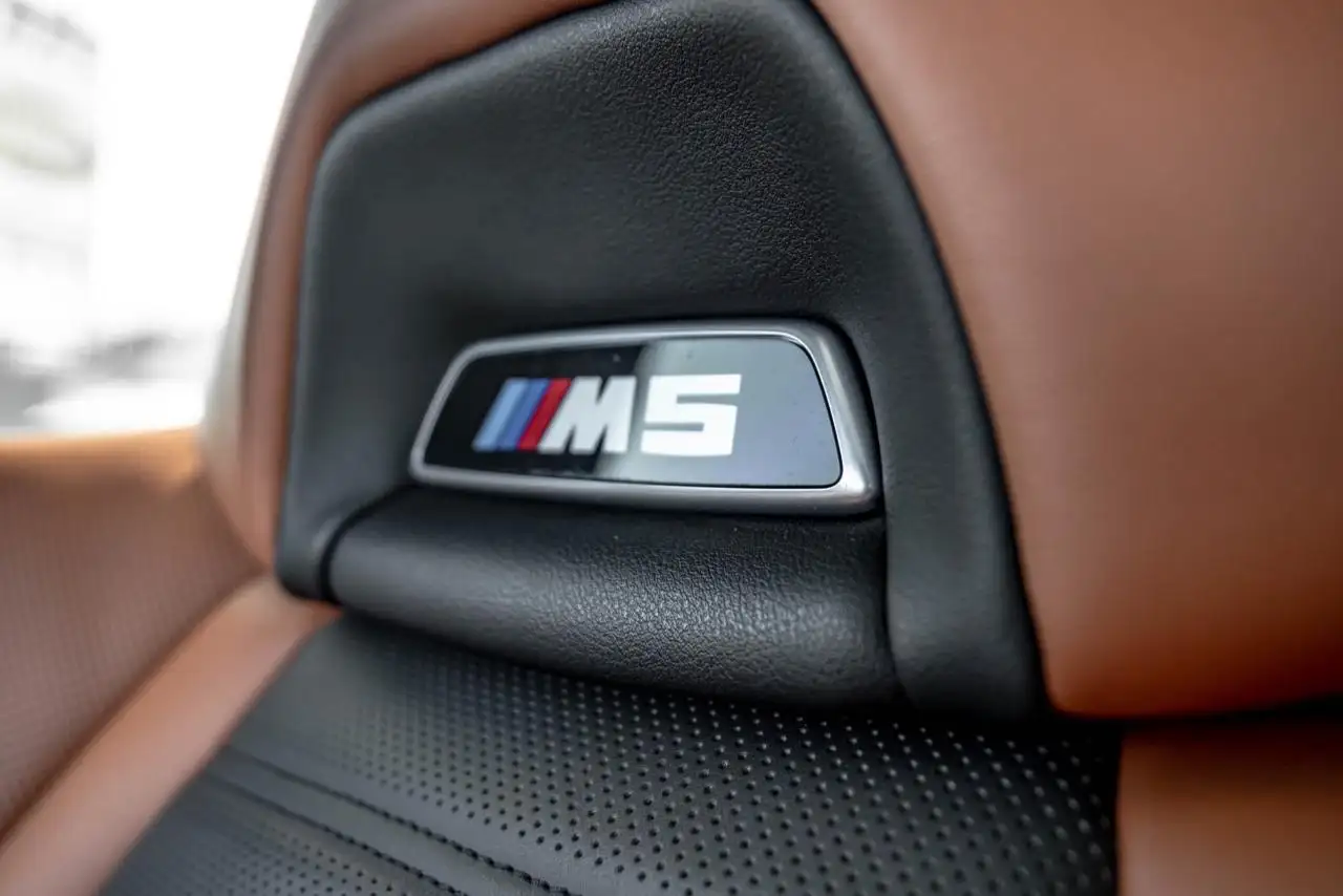 BMW M5 снимка BMW M5