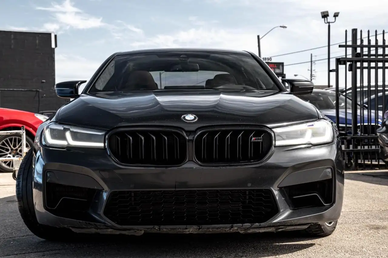BMW M5 снимка BMW M5