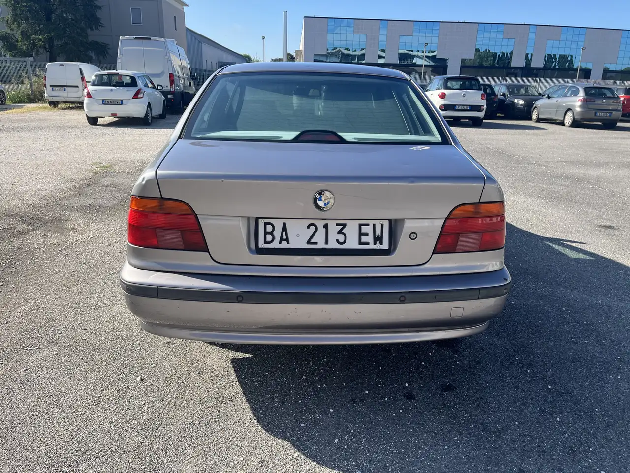 BMW 528i Berlina, foto 5