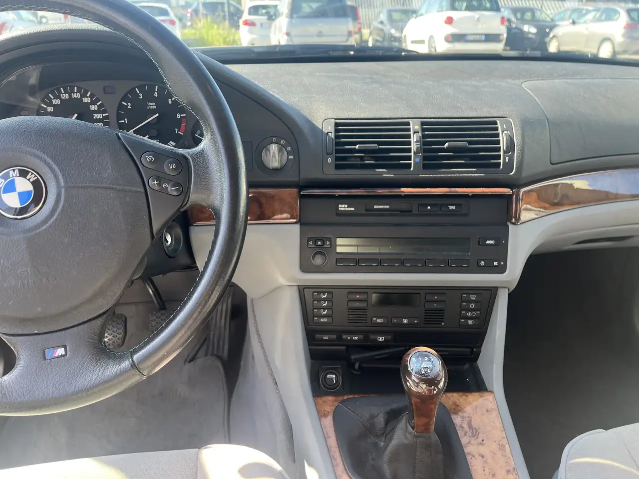 BMW 528i Berlina, foto 9