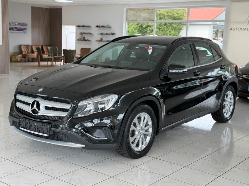 Mercedes-Benz GLA 220 CDI+Automatik+Navi+Bluetooth+Leder+2.Hnd — photo 2