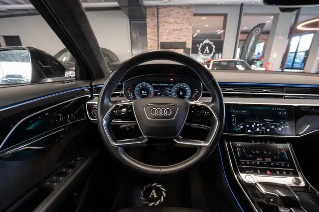 Audi A8 view 14