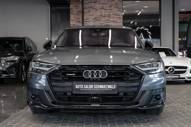 Audi A8 view 5