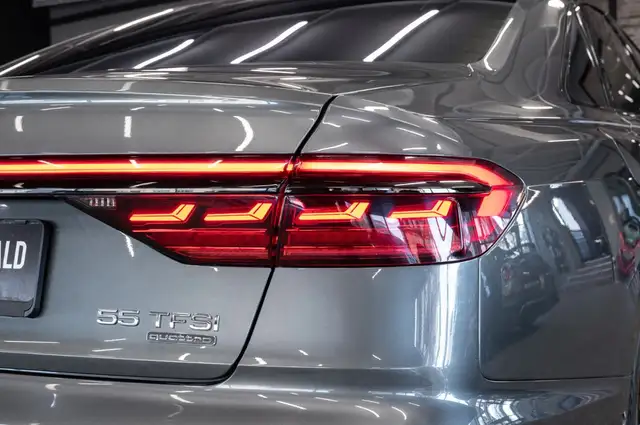 Audi A8 view 7