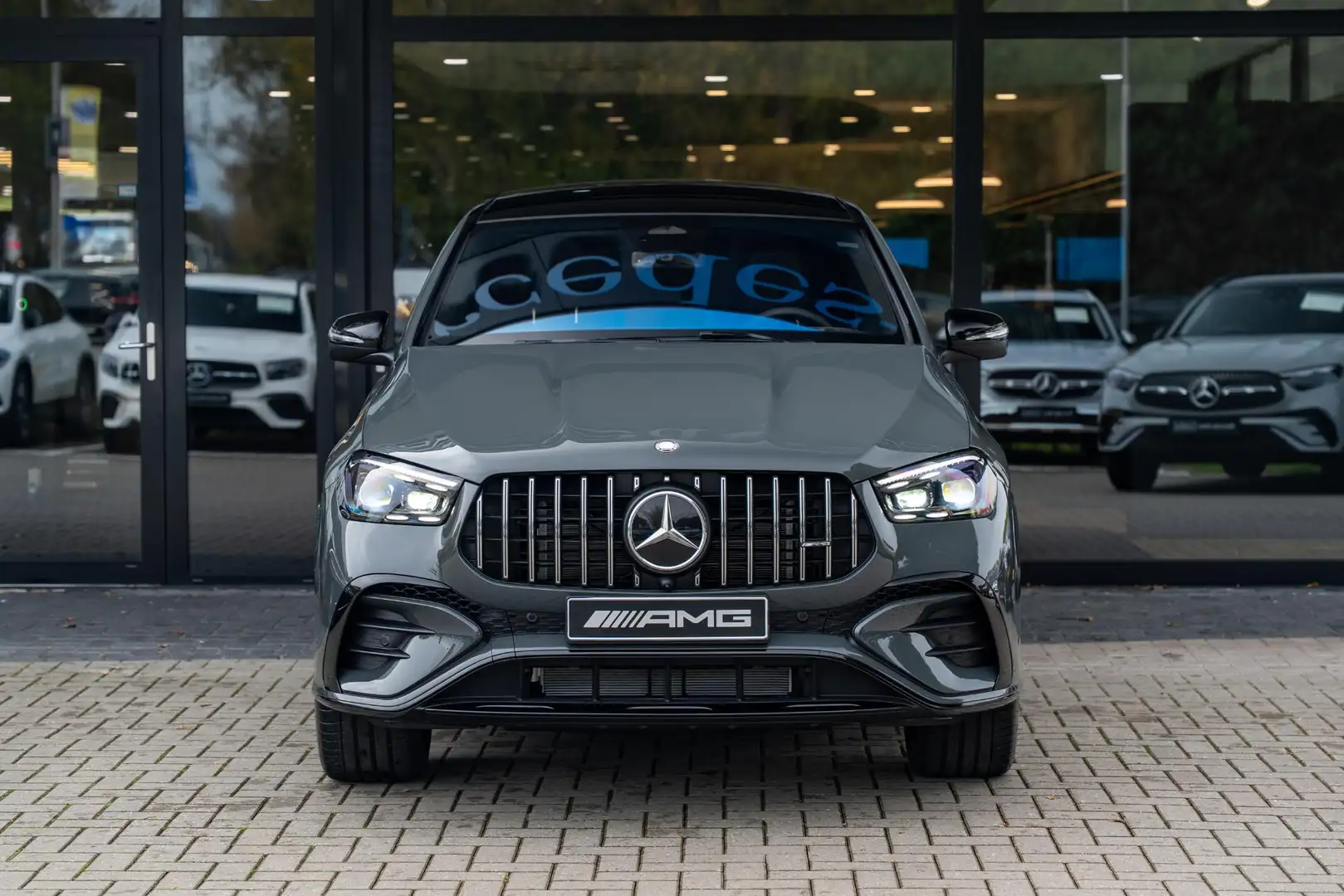 Mercedes-Benz GLE 53 AMG Coupé Hybrid 4MATIC+ Premium Plus | Panoramaschuif Grijs - 2