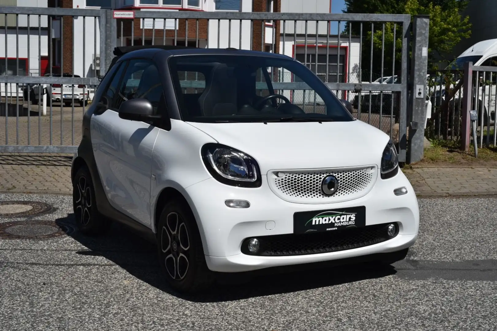 smart forTwo Cabrio NAVI KAMERA TÜV NEU Gris - 2