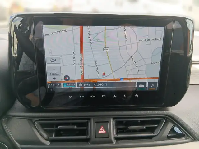 Suzuki Swift view 10