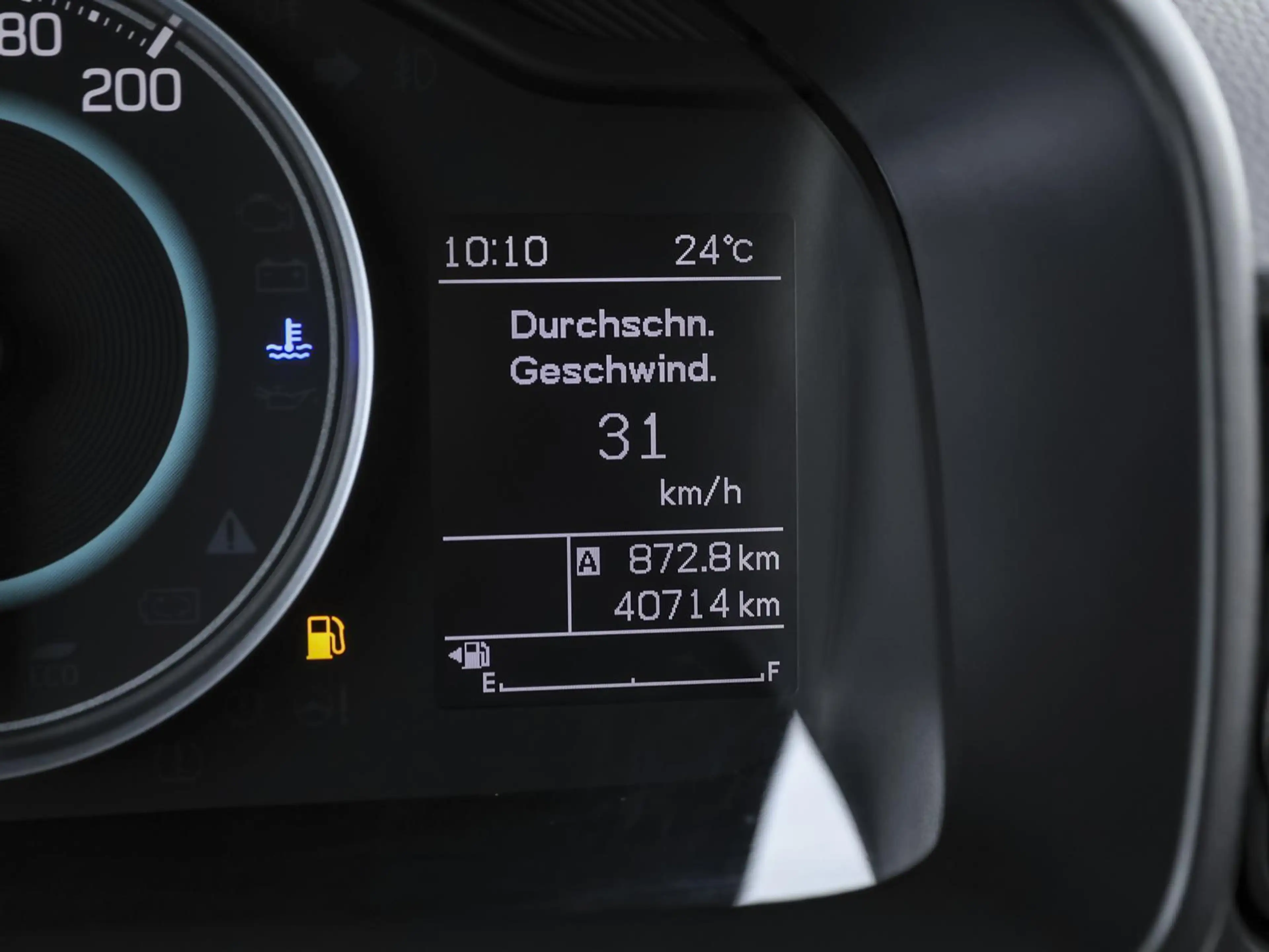 Suzuki Ignis Hybrid 1.2 AllGrip KLIMA BT ZV SERVO USB eFH — photo 14
