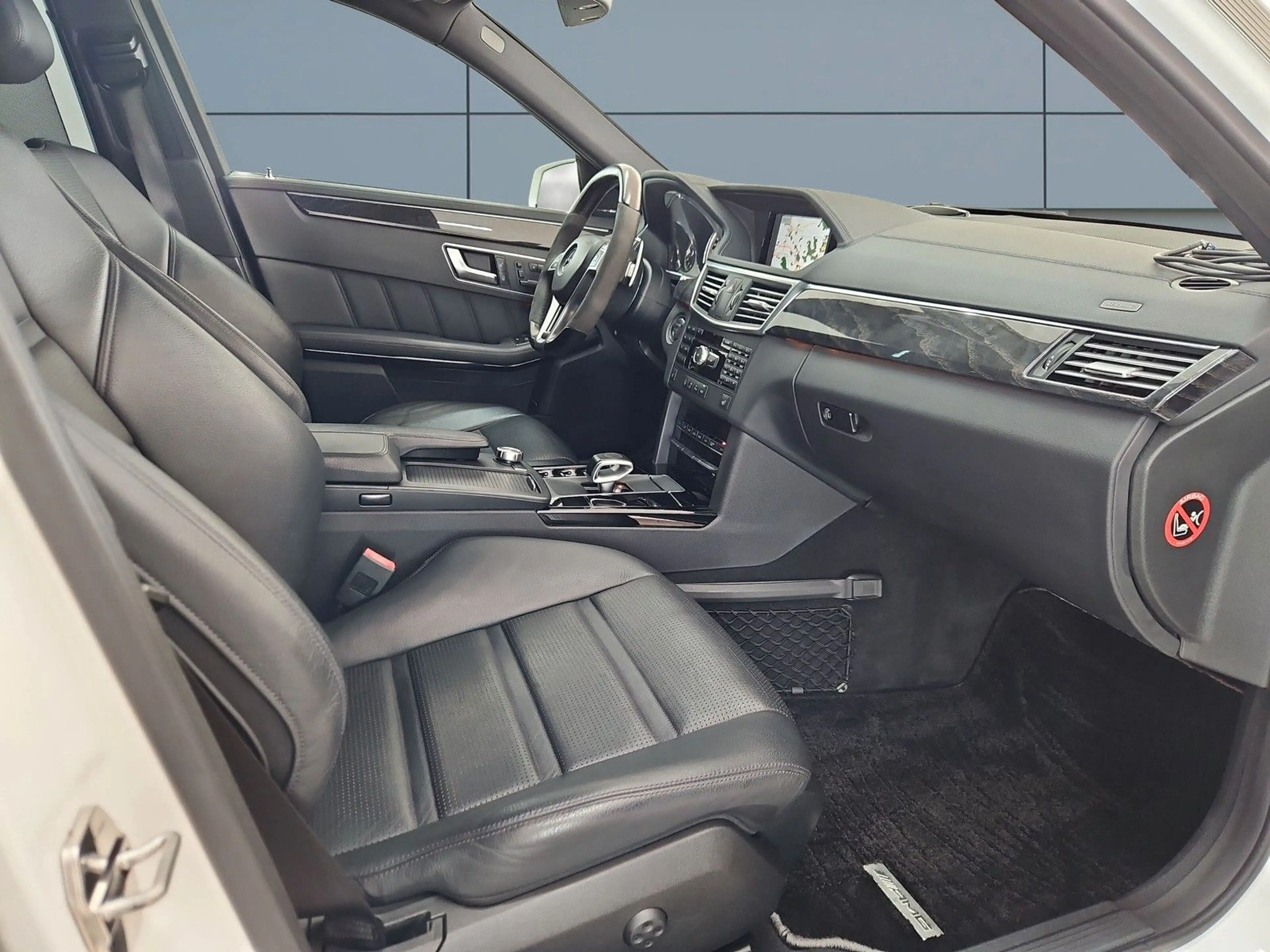 Mercedes-Benz E 63 AMG E63 AMG 525PS *AMG DRIVERS*H&K*PEFORMANCE*MEM* — photo 10